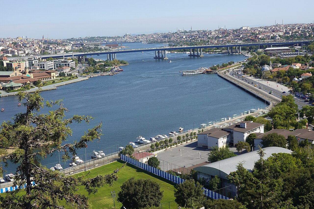 Eyüp et la colline Pierre Loti : mosquée, téléphérique et vue