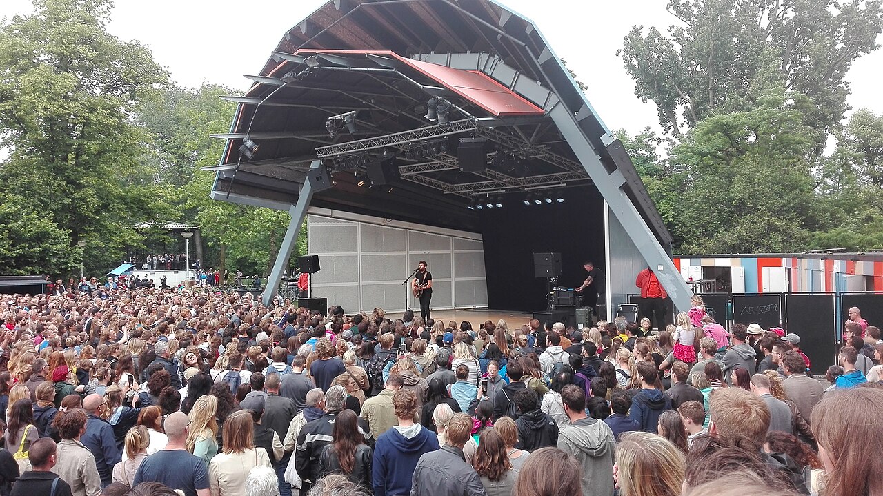 Amsterdam en été : festivals, plein air et baignade (2027)