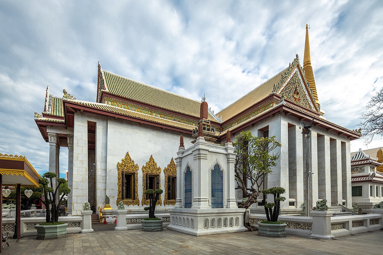 Wat Bowonniwet: the royal temple of Banglamphu