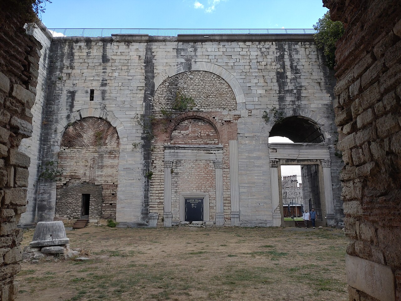 Murailles de Théodose : longer les remparts de Constantinople